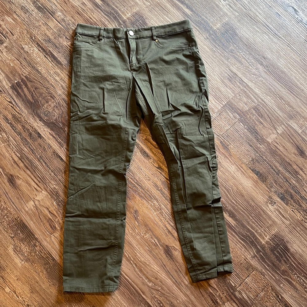 DKNY jeans